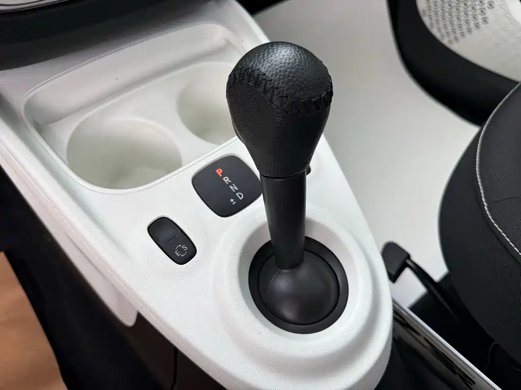 smart Smart Fortwo — миниатюра 10