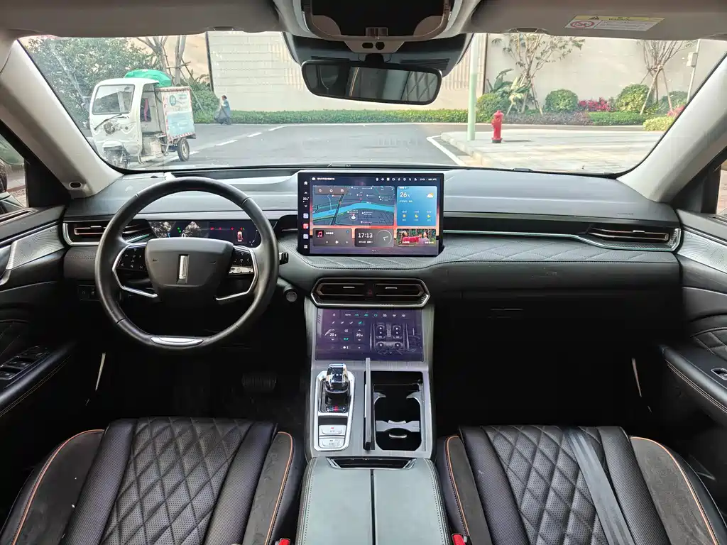 WEI PAI WEI BRAND LATTE DHT