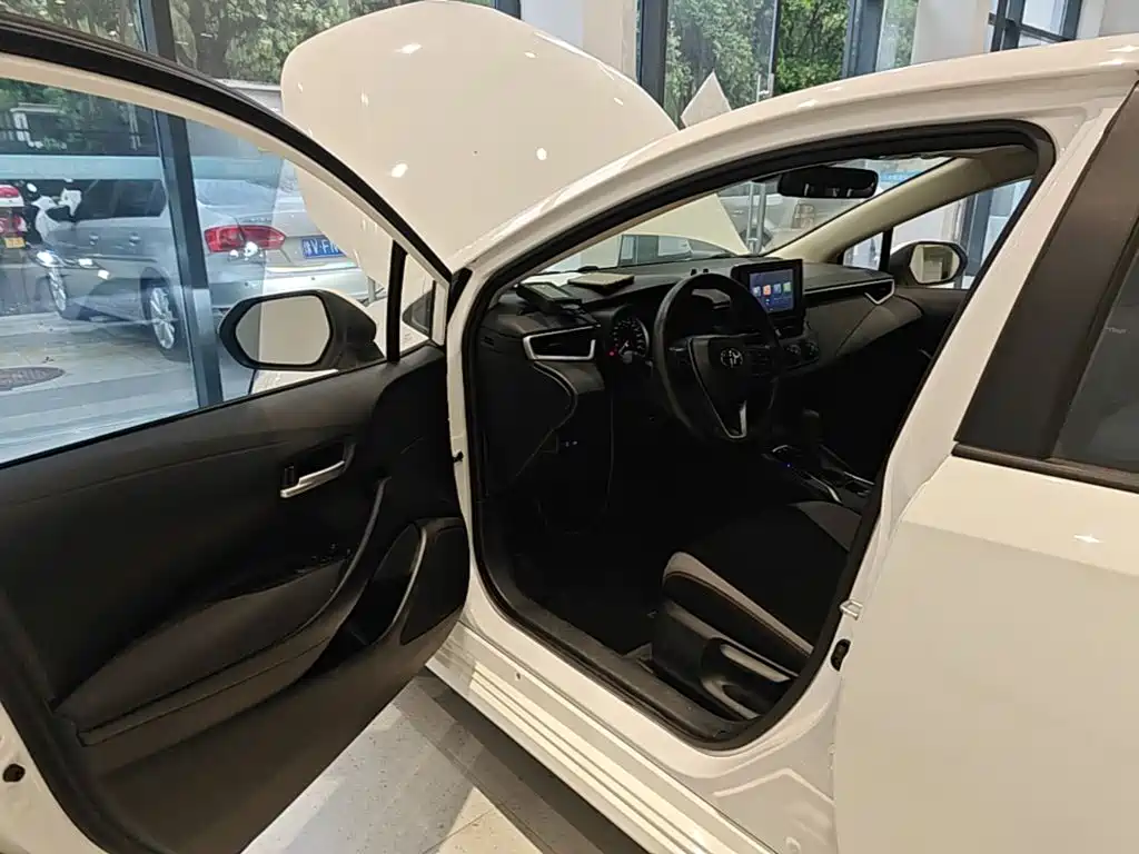 Toyota Corolla — миниатюра 21