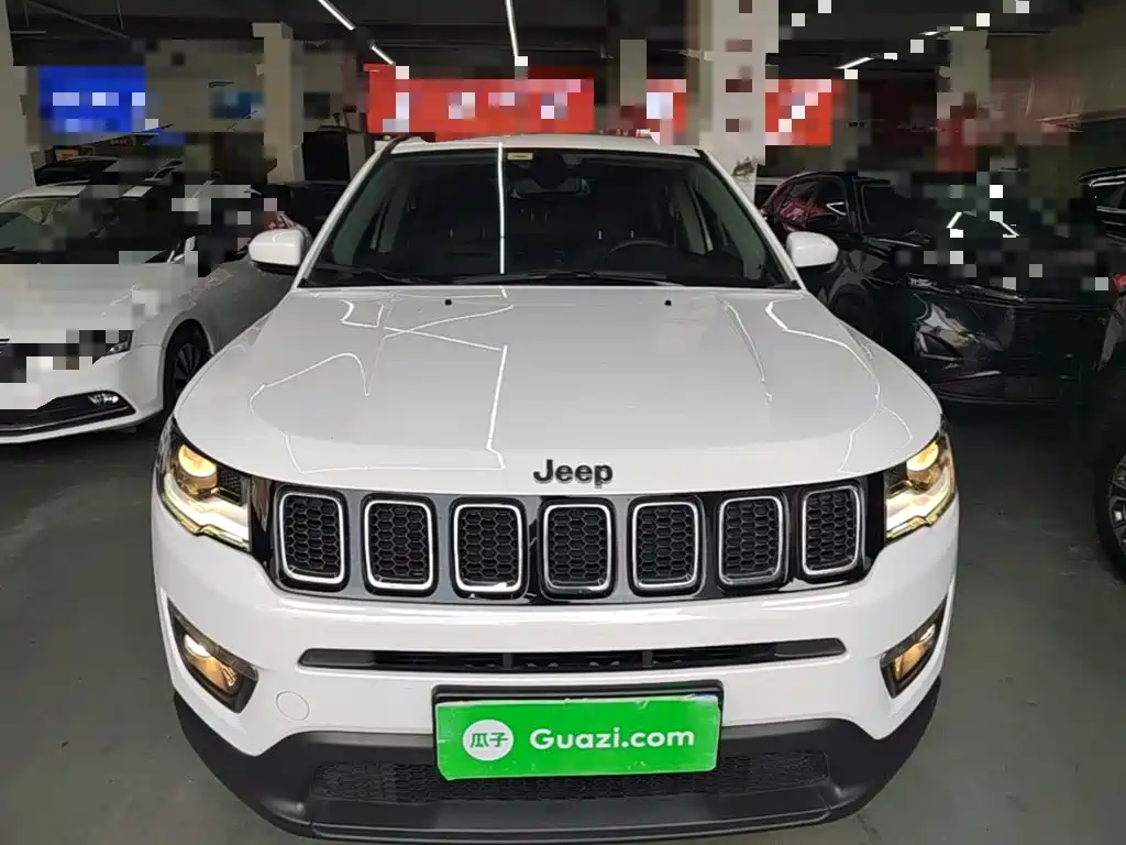 Jeep Compass — миниатюра 3