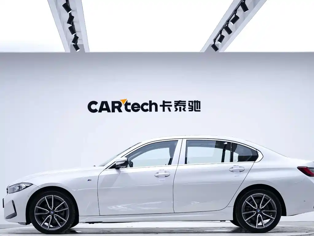 BMW 3 Series — миниатюра 2