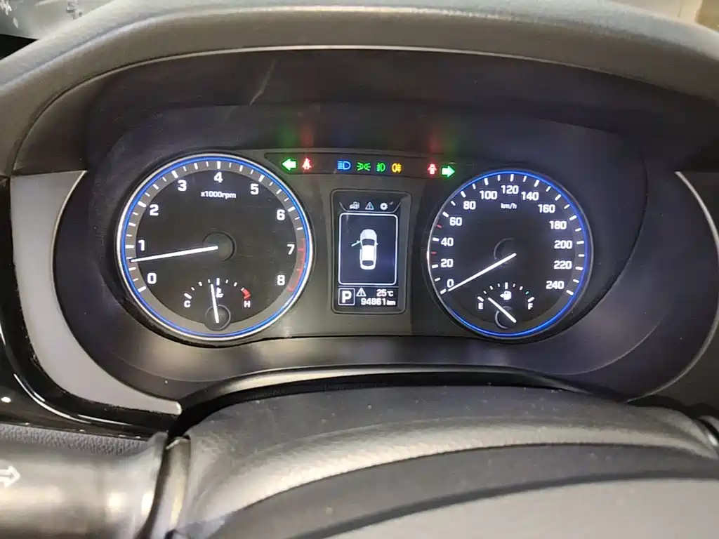 Hyundai Mistra — миниатюра 12