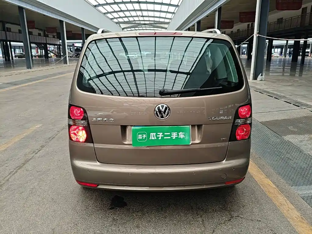 Volkswagen Touran — миниатюра 6