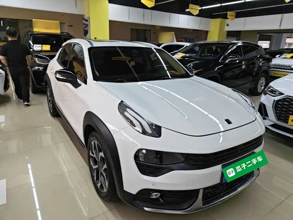 Lynk & Co 02 — миниатюра 4