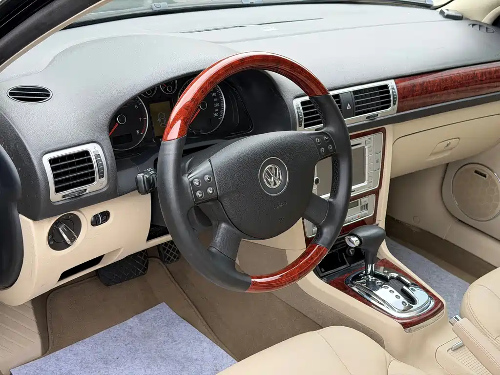 Volkswagen Passat Lingyu — миниатюра 9