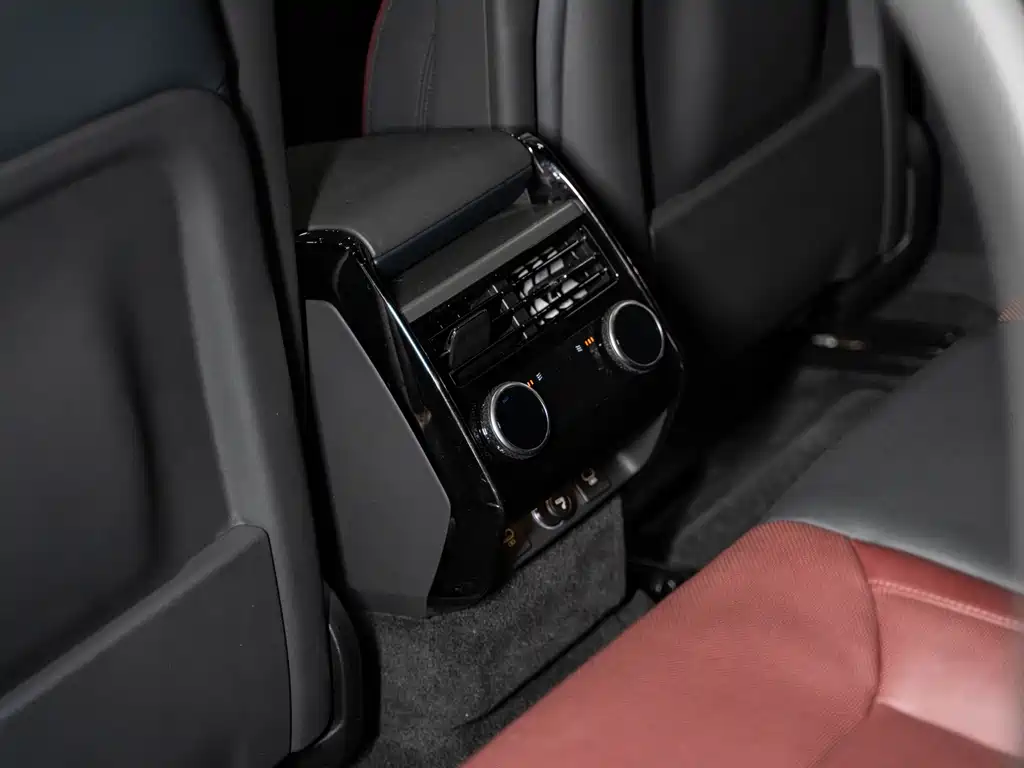 Land Rover Sport — миниатюра 19
