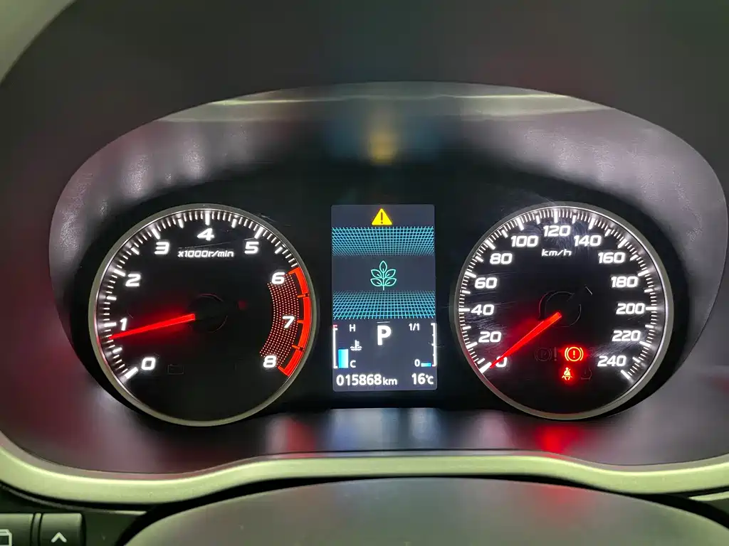 Mitsubishi Eclipse Cross — миниатюра 11
