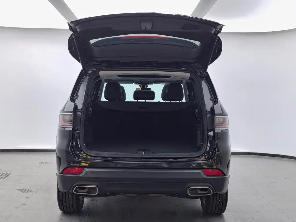 Jeep Grand Commander 2.0T 2WD Leading Edition, фото 11