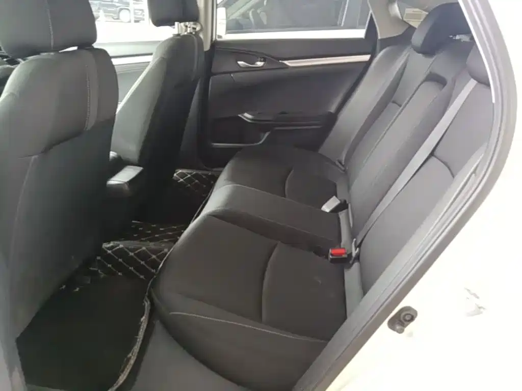 Honda Civic — миниатюра 17