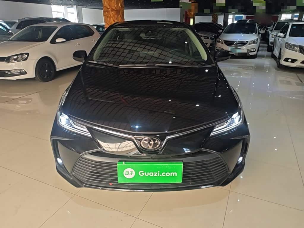 Toyota Corolla 1.5 л 2021 г. Чёрный, пробег 11299 км