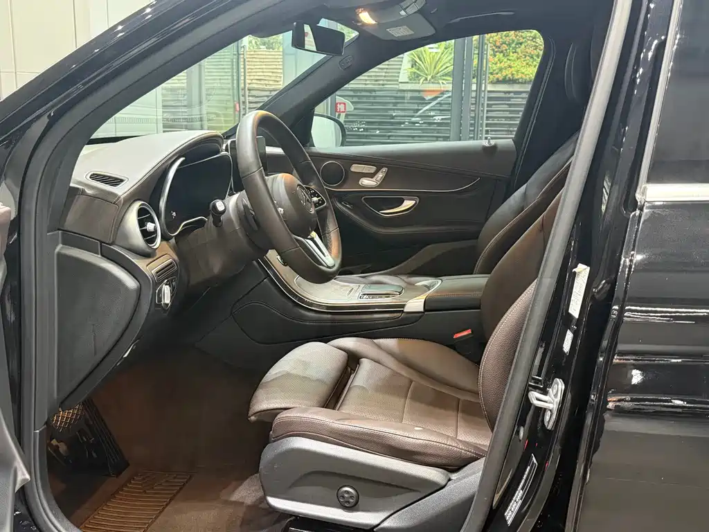 Mercedes-Benz GLC 2020 GLC 260 L 4MATIC Luxury