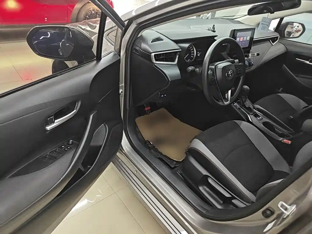 Toyota Corolla — миниатюра 16