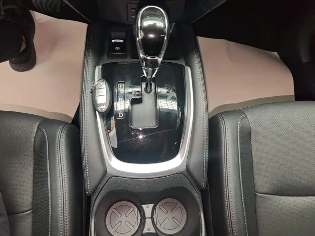 Nissan X-Trail — миниатюра 14