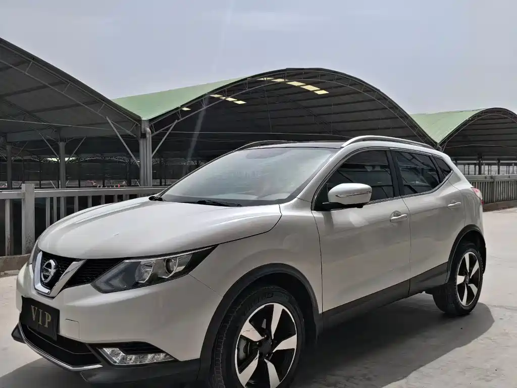 Купить Nissan Qashqai