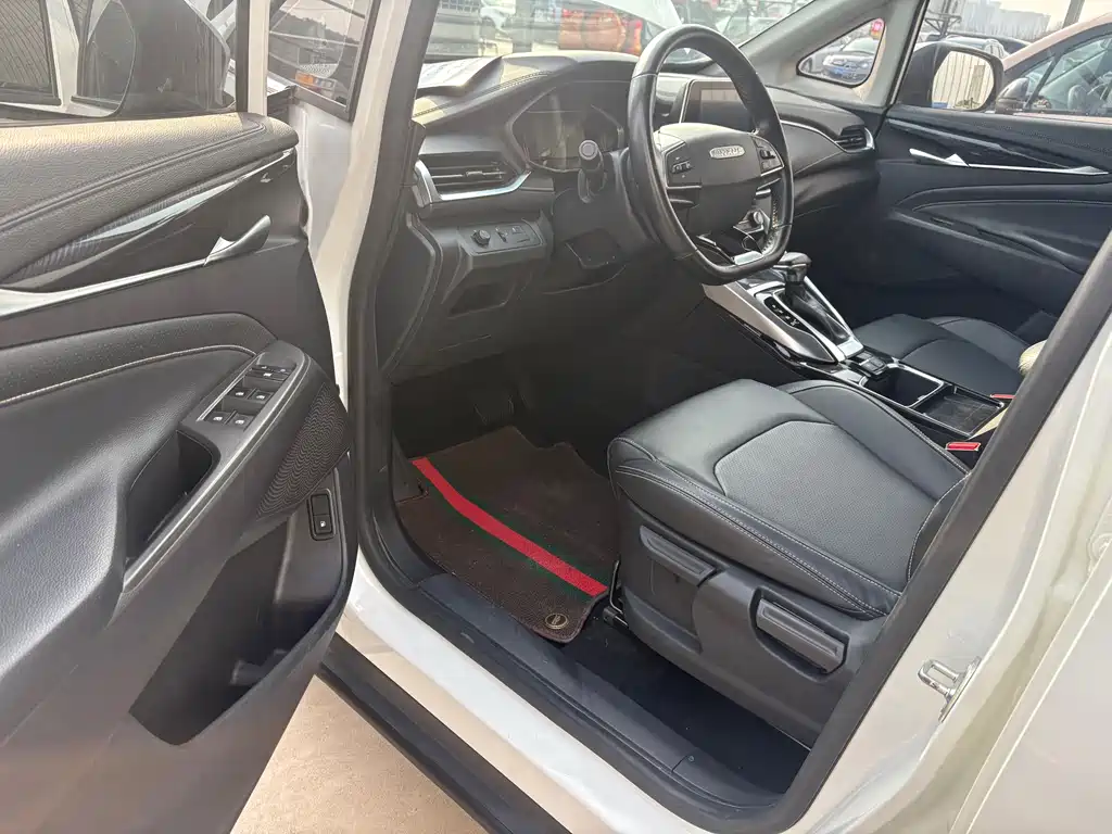 SAIC MAXUS CHASE G50