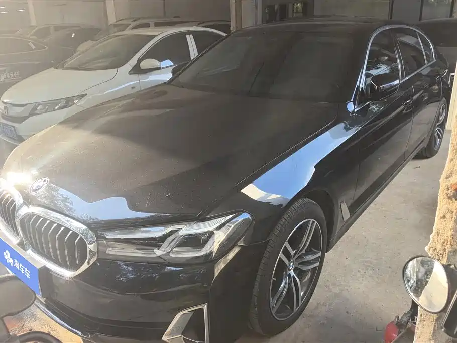 BMW 5 Series 2021