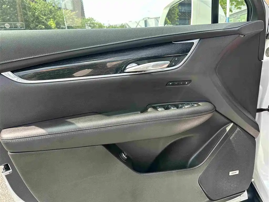 Cadillac XT5 — миниатюра 17