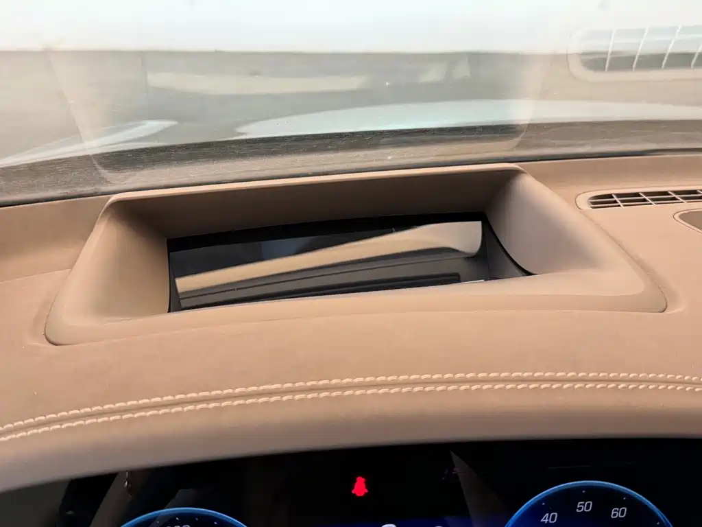 Mercedes-Benz EQS — миниатюра 12