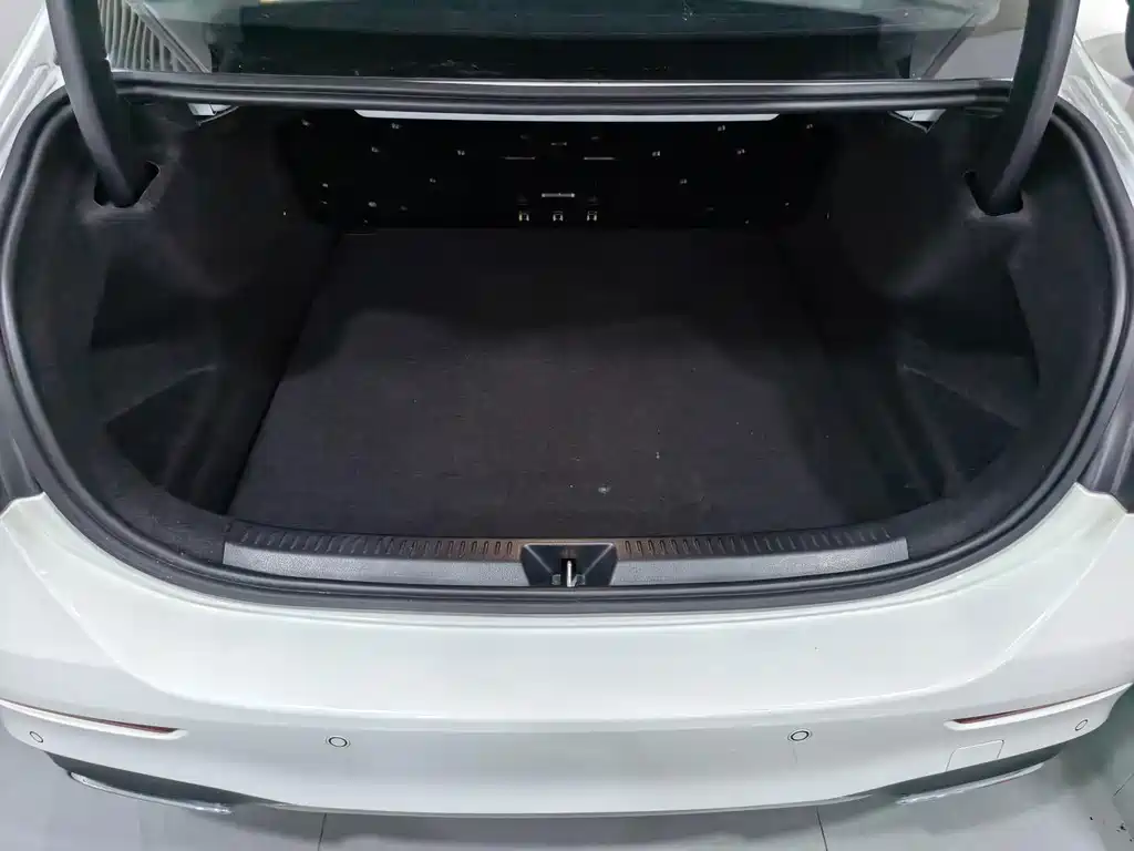 Mercedes-Benz A-Class — миниатюра 11