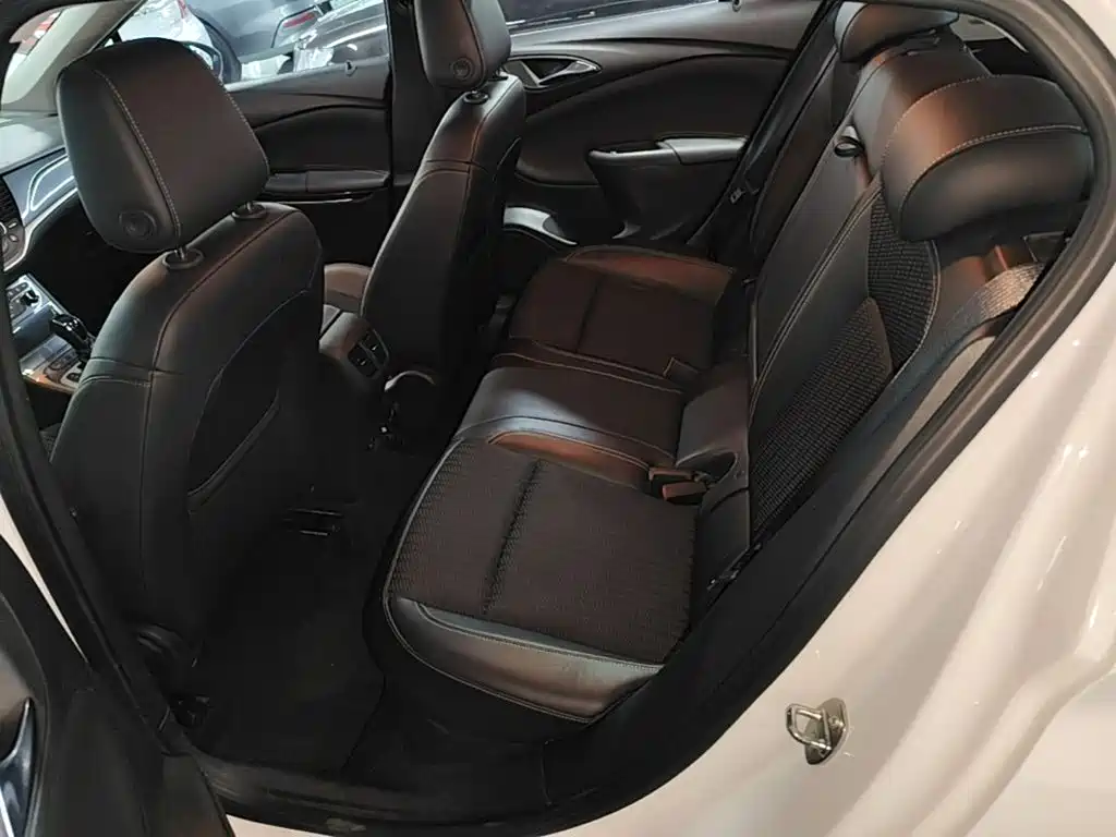 Buick Verano — миниатюра 17