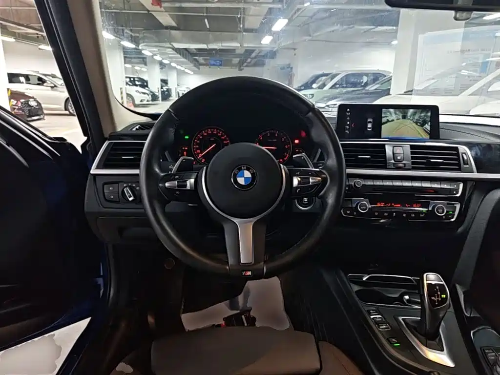 BMW 3 Series — миниатюра 11
