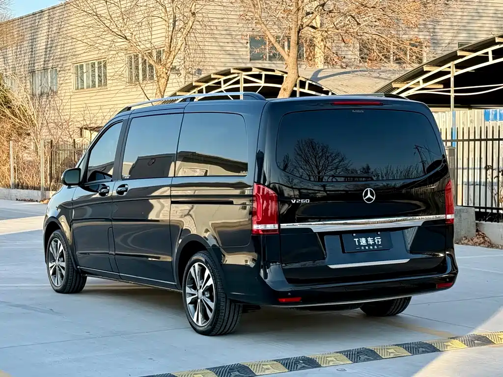 Mercedes-Benz V-Class V 2016 V 260
