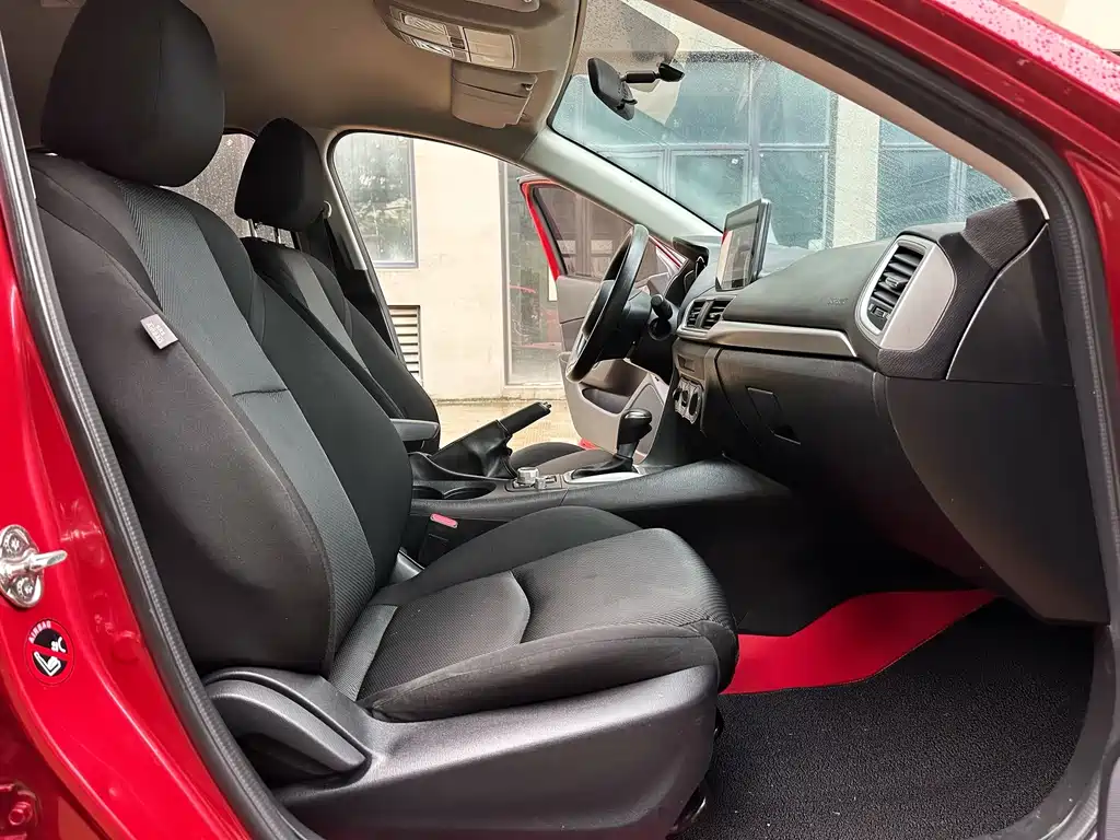 Mazda 3 Axela — миниатюра 4