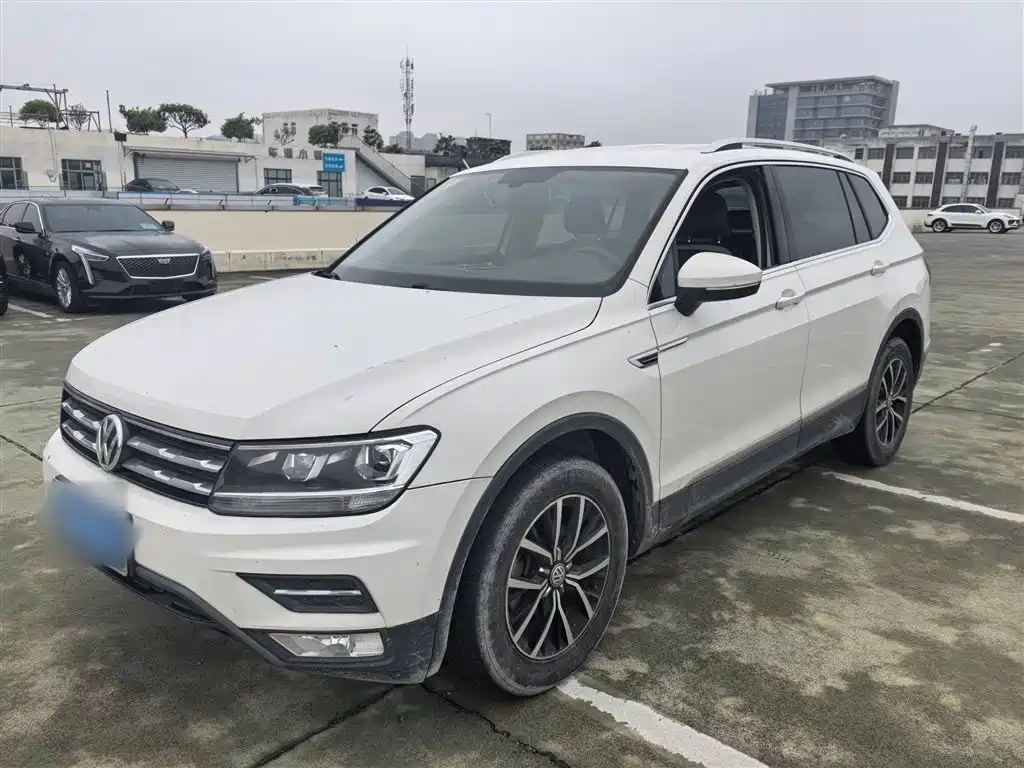 Volkswagen Tiguan L 2017