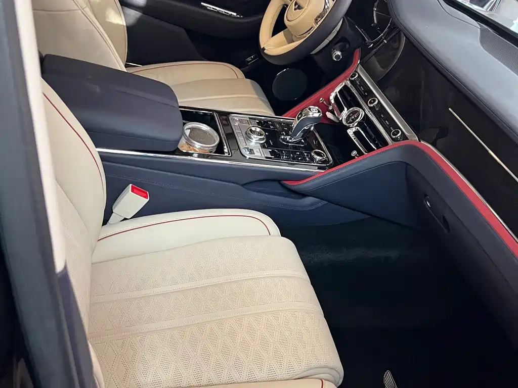 Bentley Flying Spur — фотографии объявления, Фото 12
