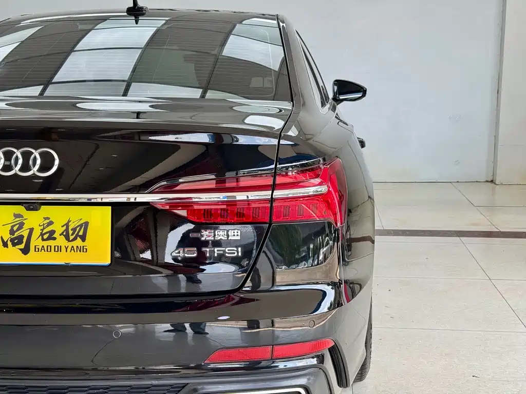 Audi A6L — миниатюра 23