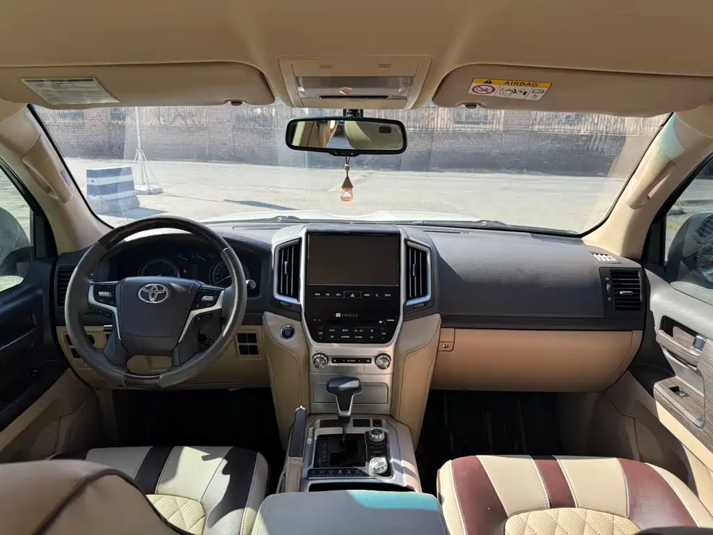 Toyota Land Cruiser 2015 4.0L V6