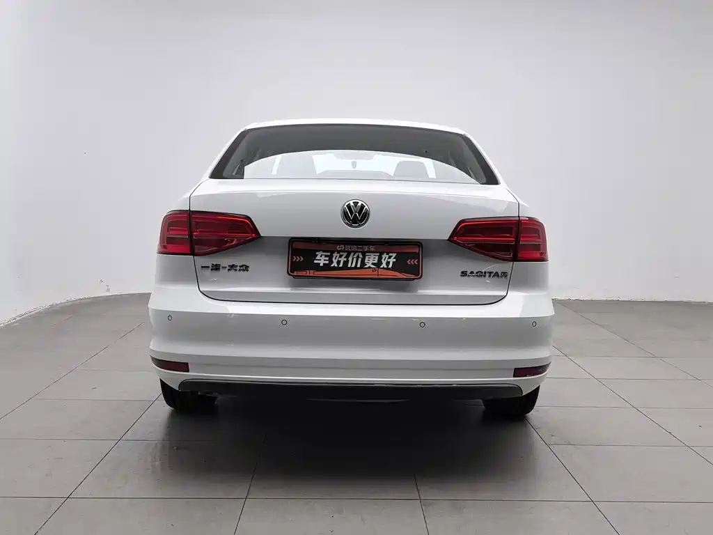 Volkswagen Sagitar — миниатюра 4