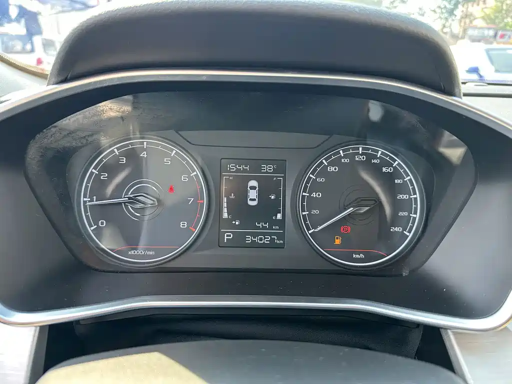 Geely Binyue — миниатюра 11
