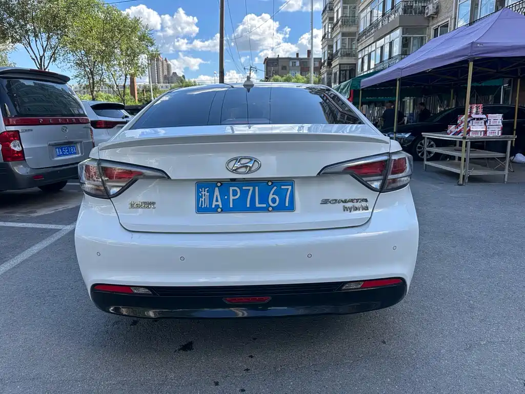 Hyundai Sonata — миниатюра 4