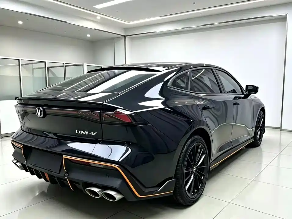 Changan UNI-V — миниатюра 7