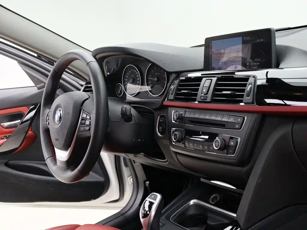 BMW 3 Series — миниатюра 11