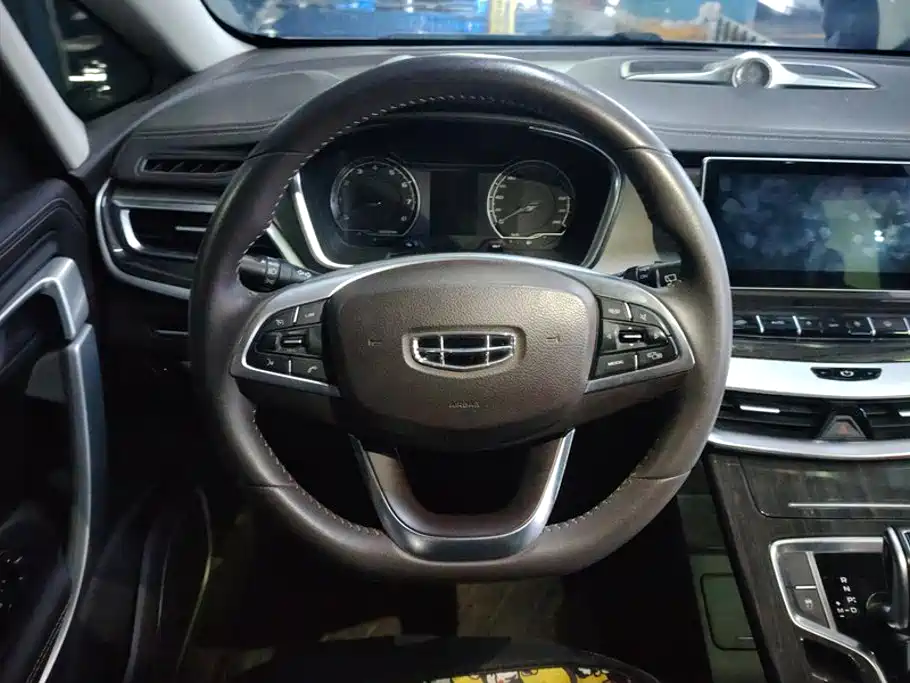 Geely Jia Ji — миниатюра 15