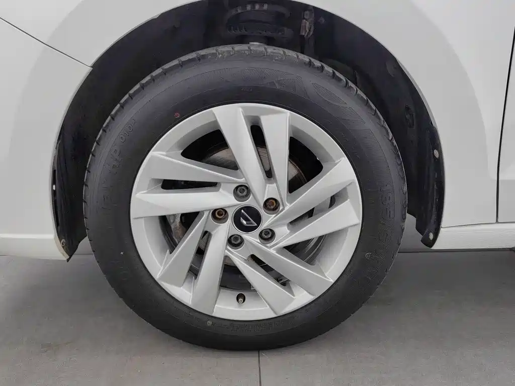 Jetta VA3 — миниатюра 17