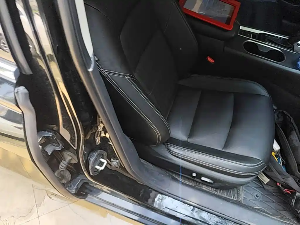 Nissan Teana — миниатюра 25