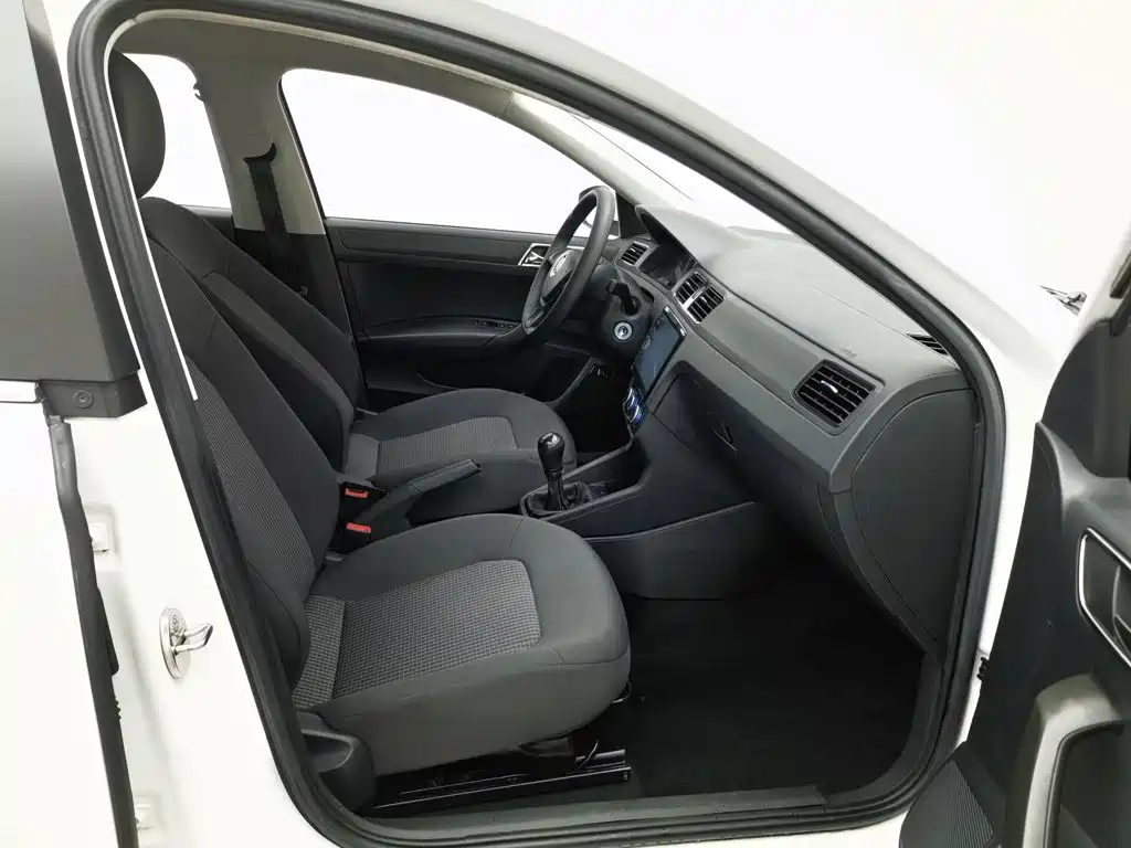 Volkswagen Santana — миниатюра 23