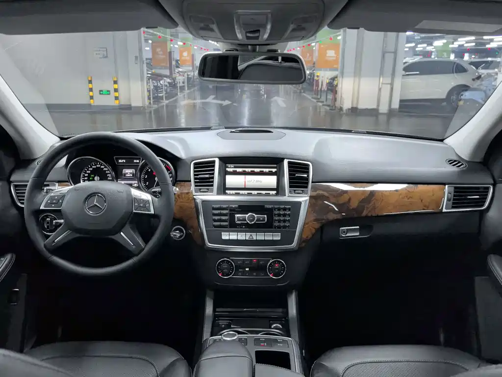 Mercedes-Benz M 2012 ML 350