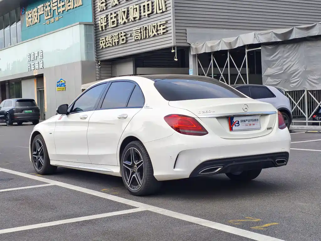 Mercedes-Benz C-Class — миниатюра 5