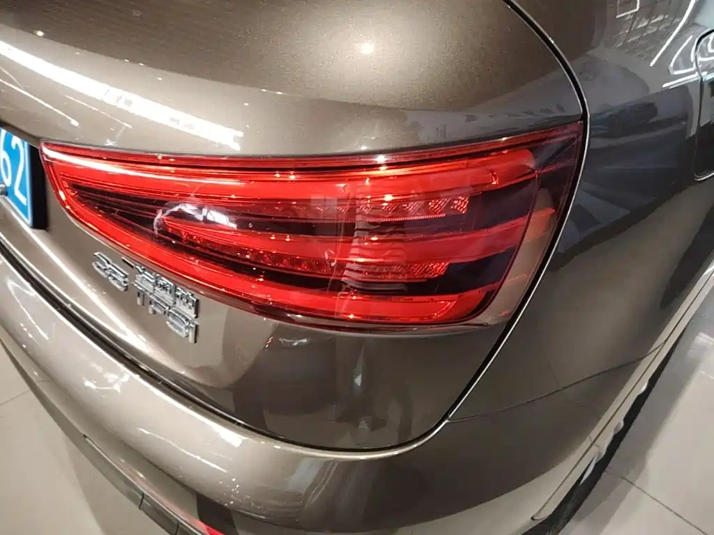 Audi Q3 — миниатюра 8
