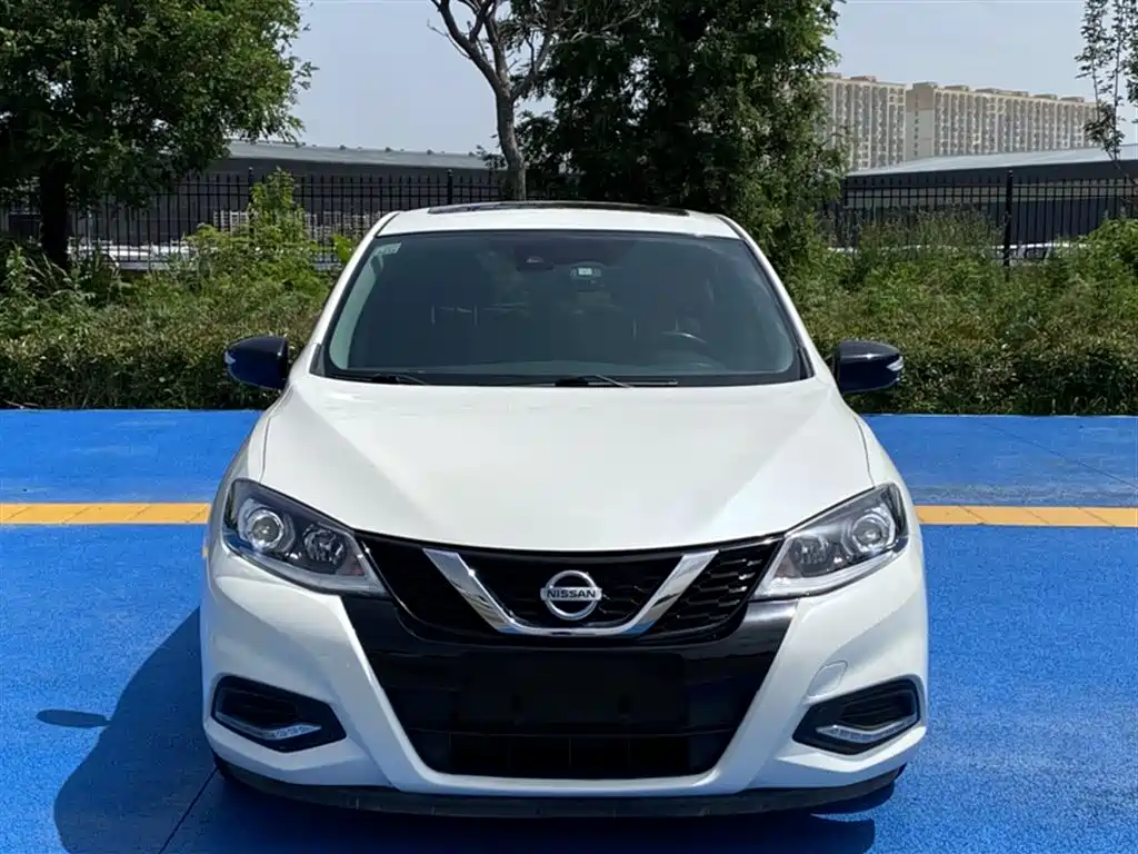 Nissan Tiida 2021 1.6L CVT