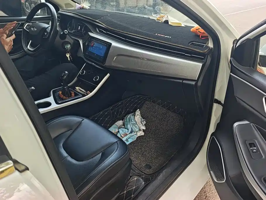 Chery Arrizo 5 — миниатюра 8