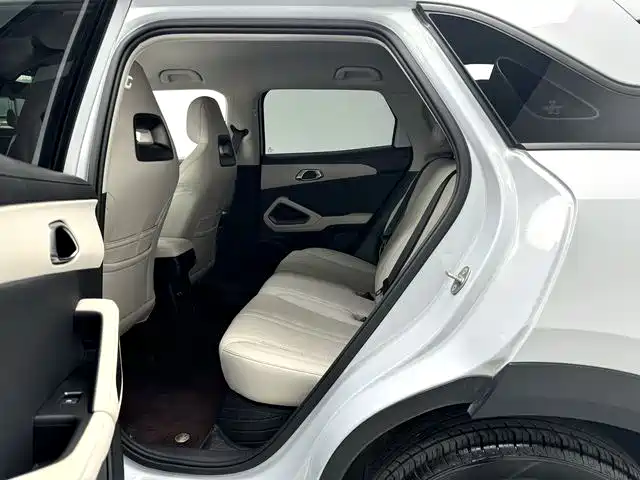 BYD Yuan UP — миниатюра 6