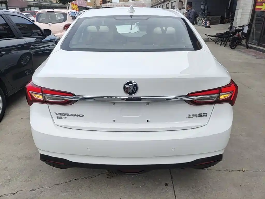 Buick Verano — миниатюра 6