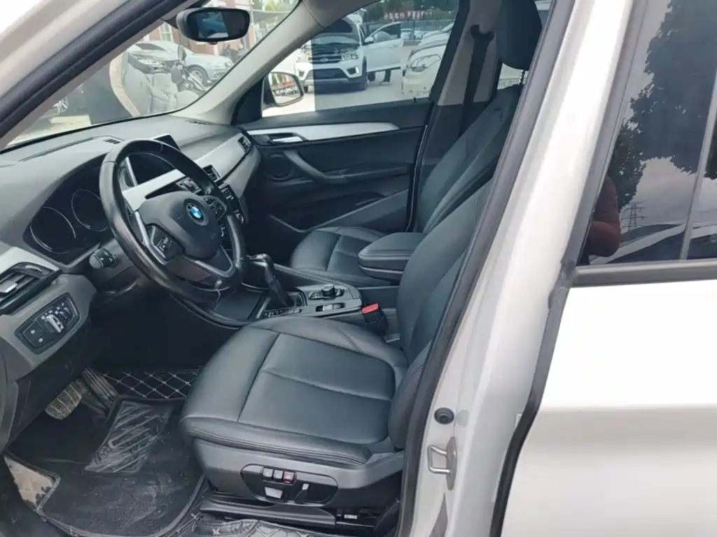 BMW X1 — миниатюра 15
