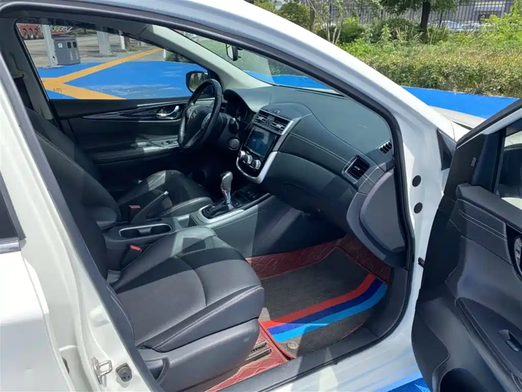 Nissan Tiida — фотографии объявления, Фото 18