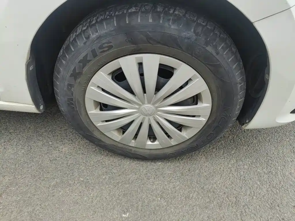 Volkswagen Santana — миниатюра 24